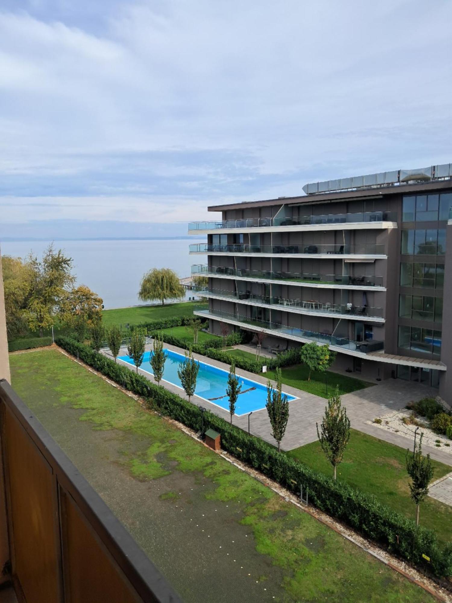 Milan Apartmanok Siófok Zewnętrze zdjęcie